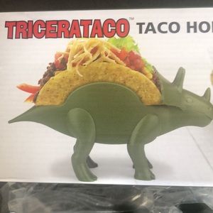 Tricerataco Holder